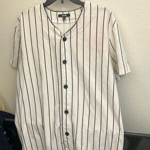 FINAL MARKDOWN Jackson referee style shirt large